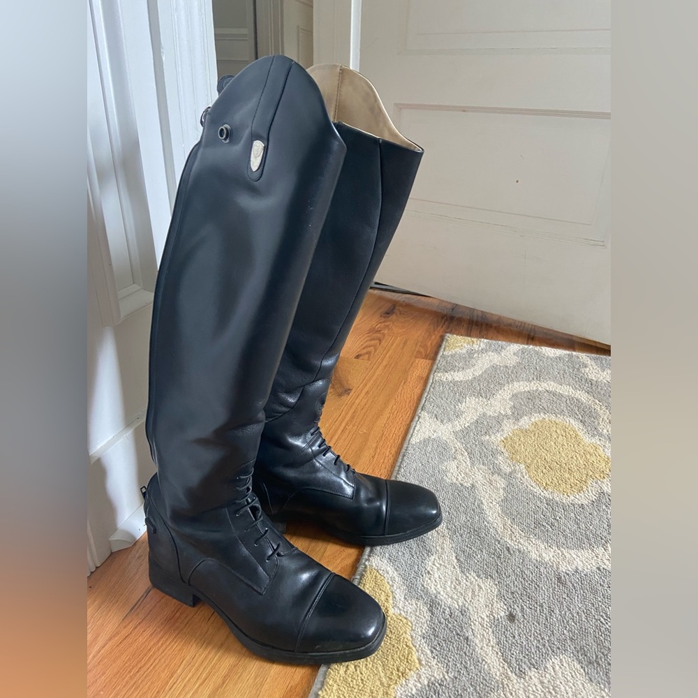 Ariat Monaco Tall Boots 8.5 reg/med